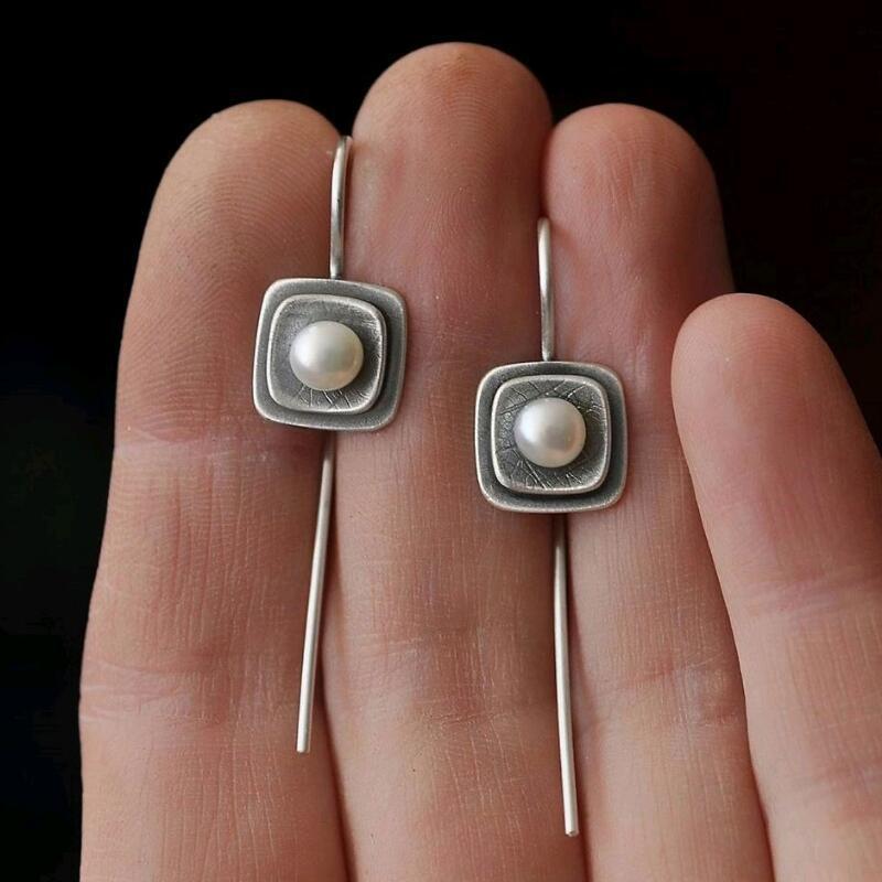 Geometric Square Distressed Pearl Earrings For Women