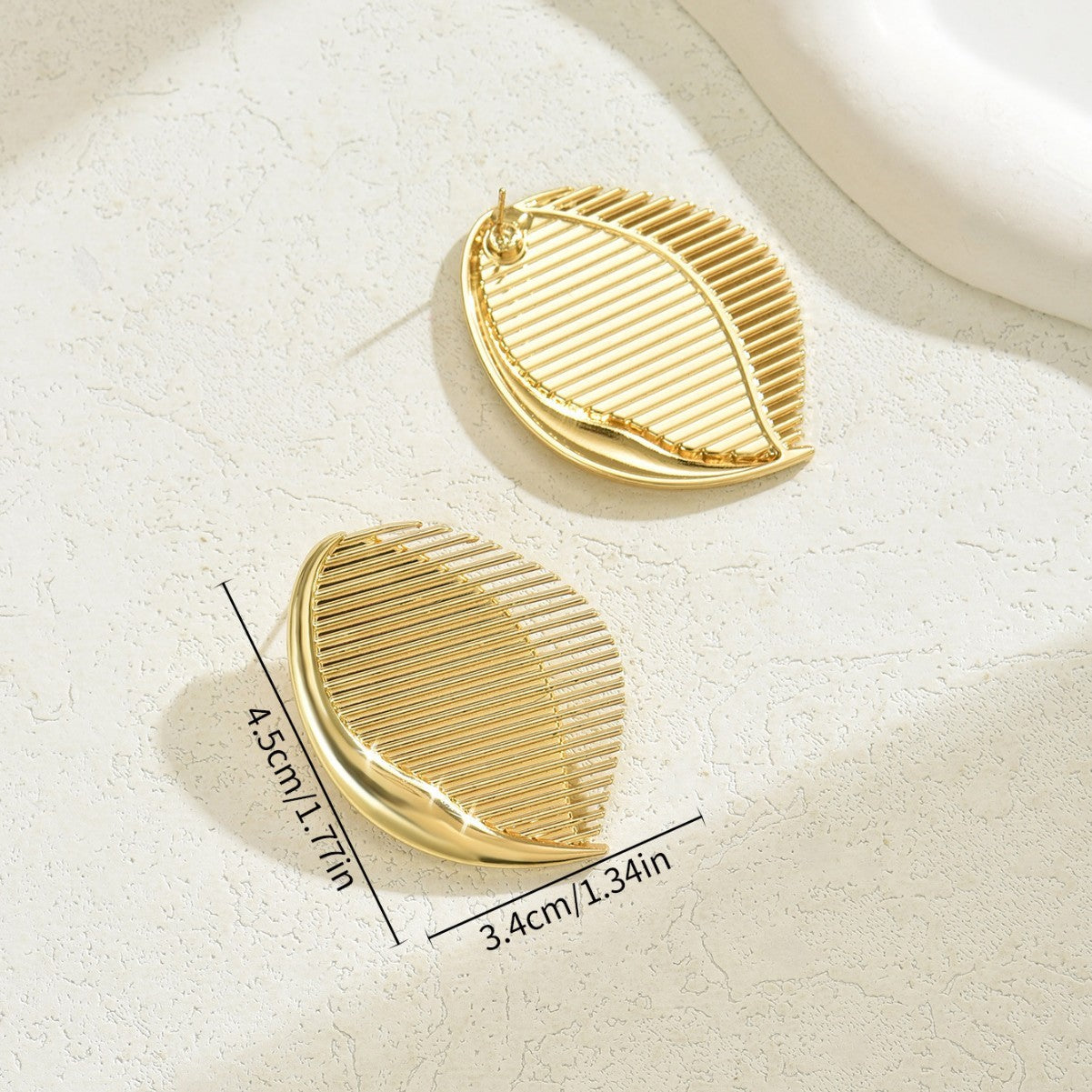 Fashion Women's Earrings Niche Fan-shaped Leaves