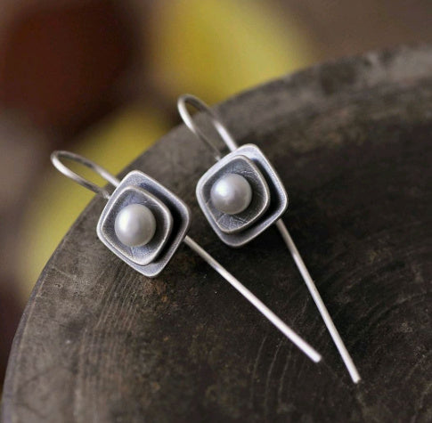 Geometric Square Distressed Pearl Earrings For Women